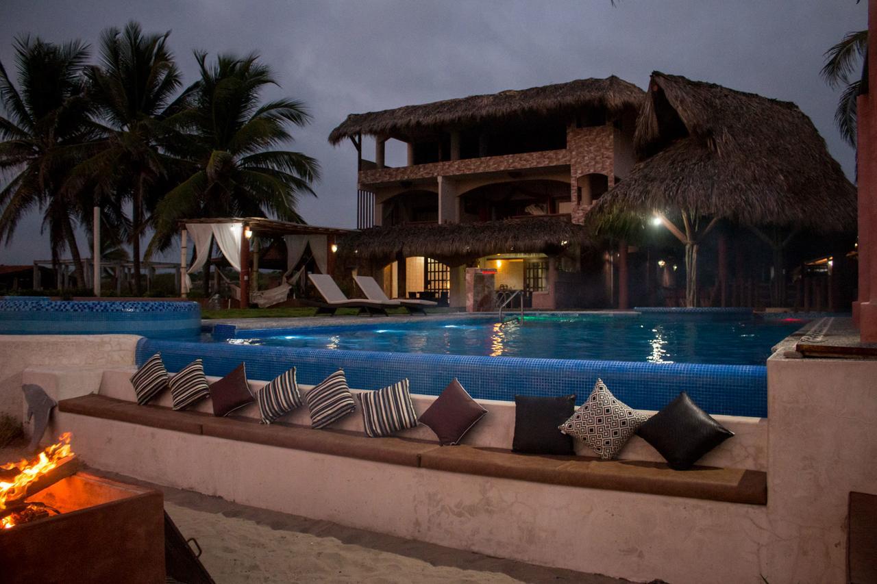 Hotel Villas Punta Blanca Zihuatanejo Exterior foto