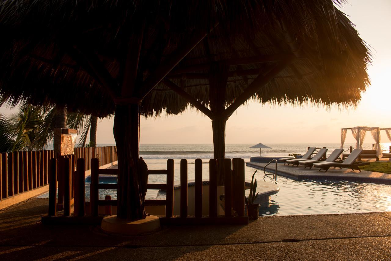 Hotel Villas Punta Blanca Zihuatanejo Exterior foto