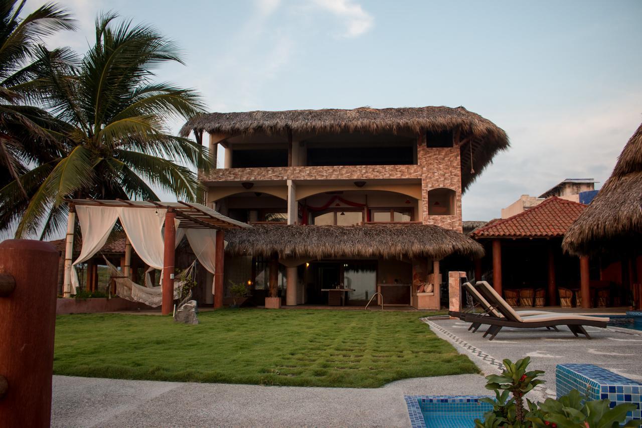 Hotel Villas Punta Blanca Zihuatanejo Exterior foto