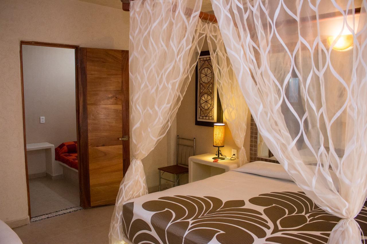Hotel Villas Punta Blanca Zihuatanejo Exterior foto
