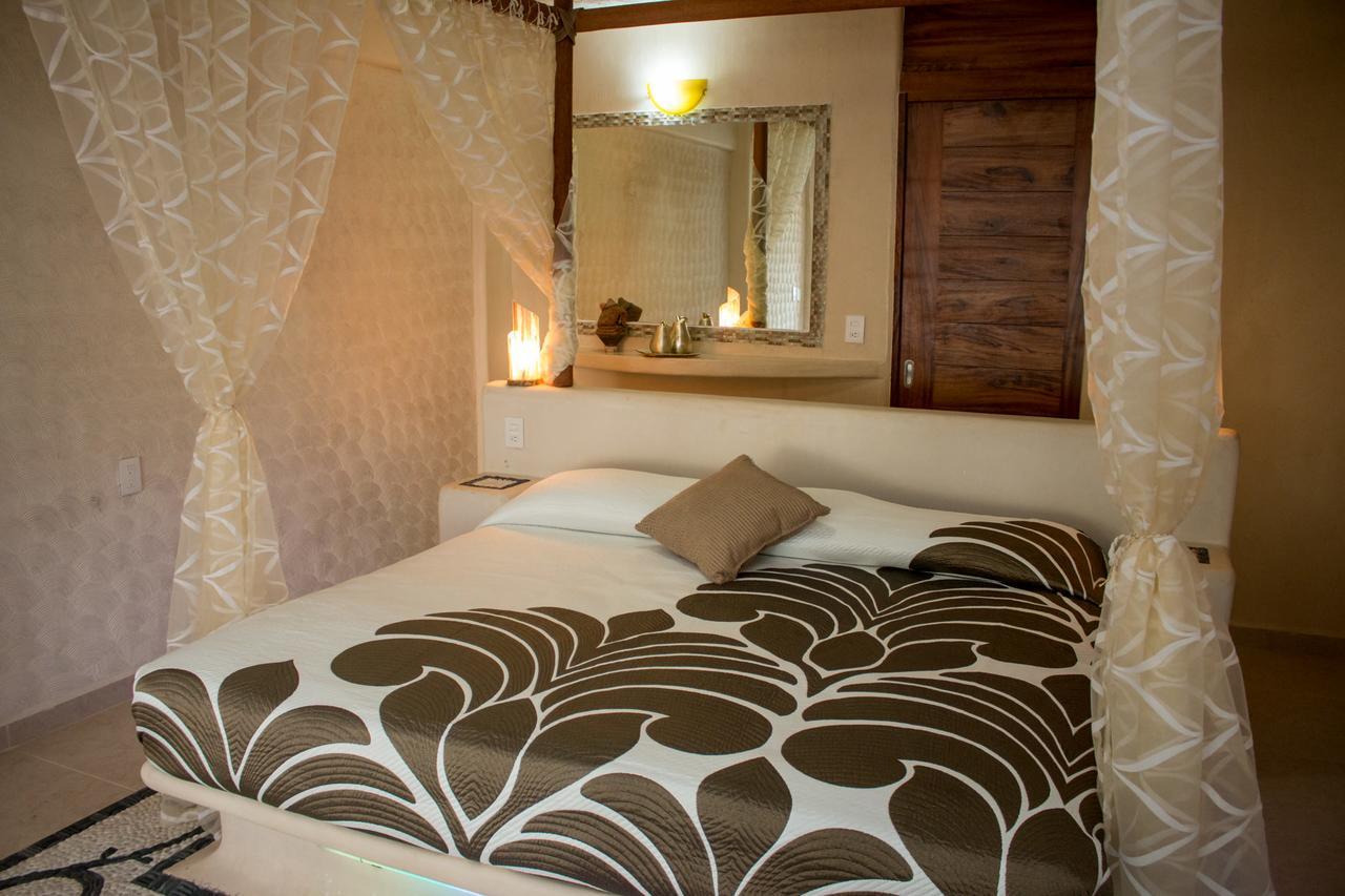 Hotel Villas Punta Blanca Zihuatanejo Exterior foto