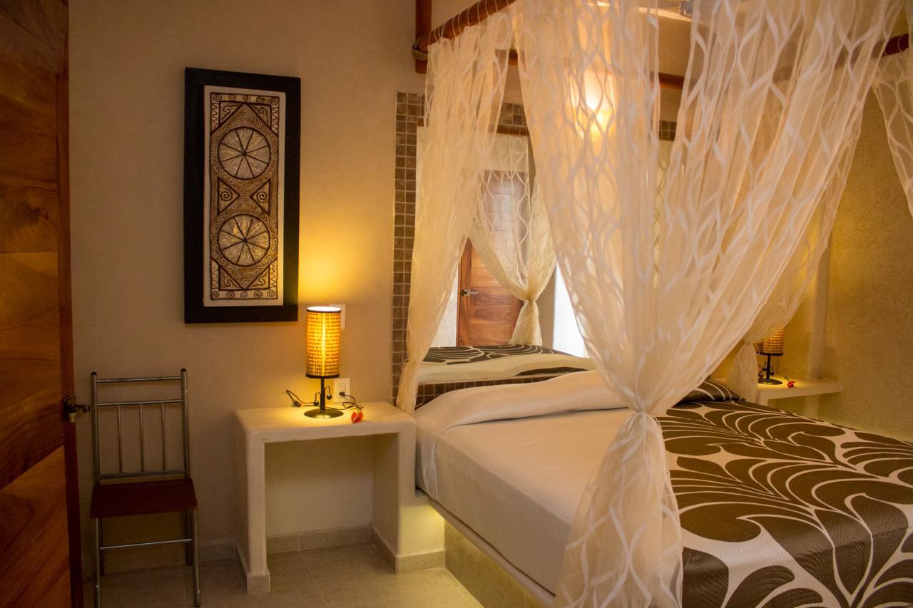 Hotel Villas Punta Blanca Zihuatanejo Exterior foto